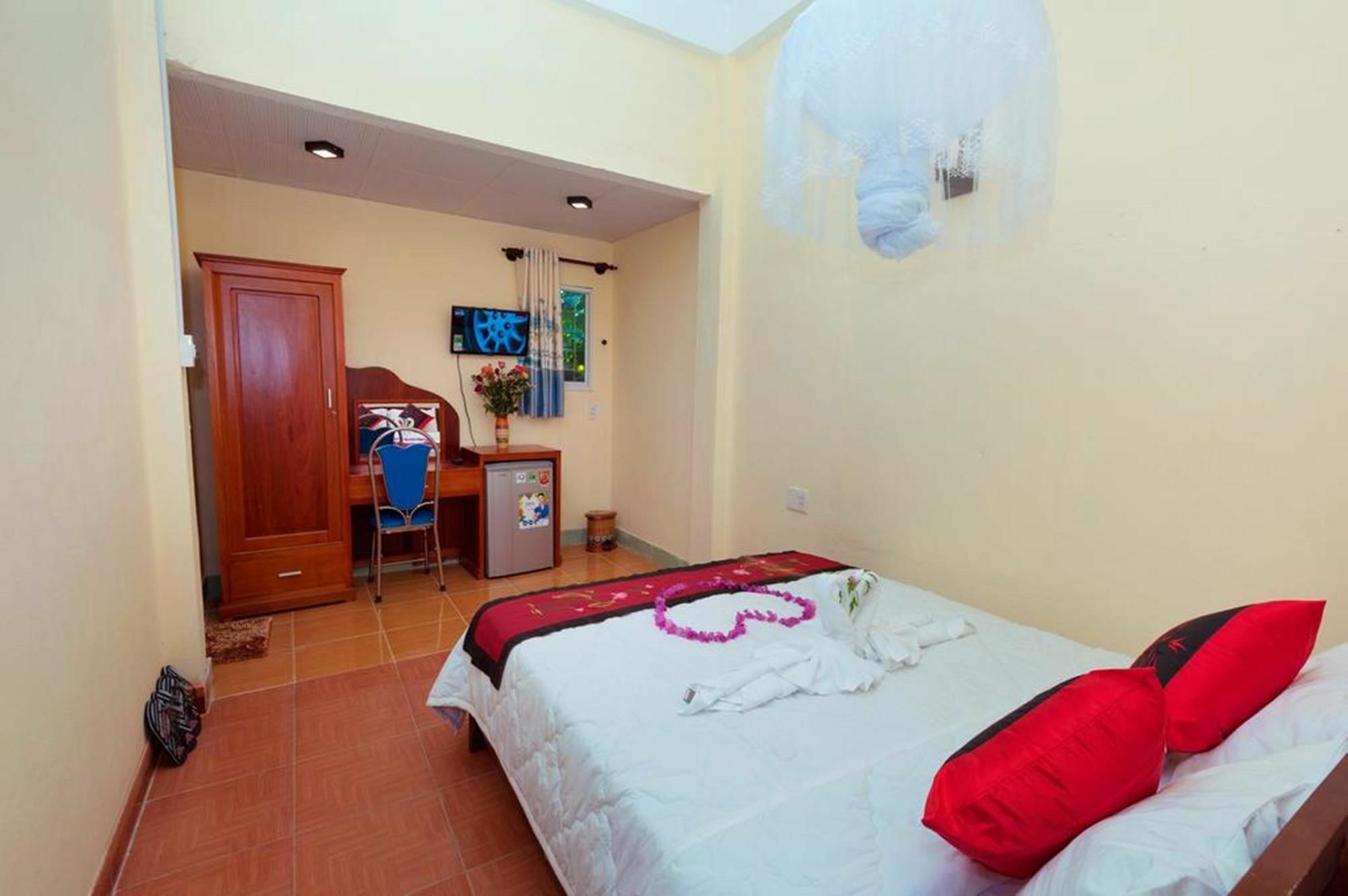 Bougain Villeas Homestay Hoi An Eksteriør bilde